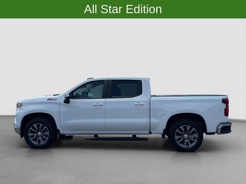 Used 2024 Chevrolet Silverado 1500 LT AWD/4WD image 3