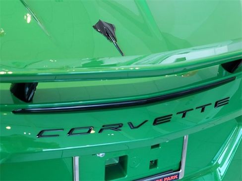 New 2026 Chevrolet Corvette Stingray Convertible w/ Z51 Performance Package image 13