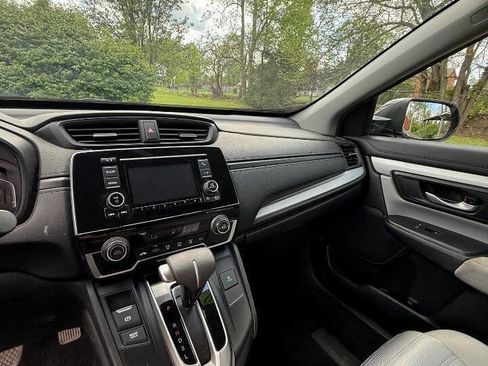 Used 2019 Honda CR-V LX image 11