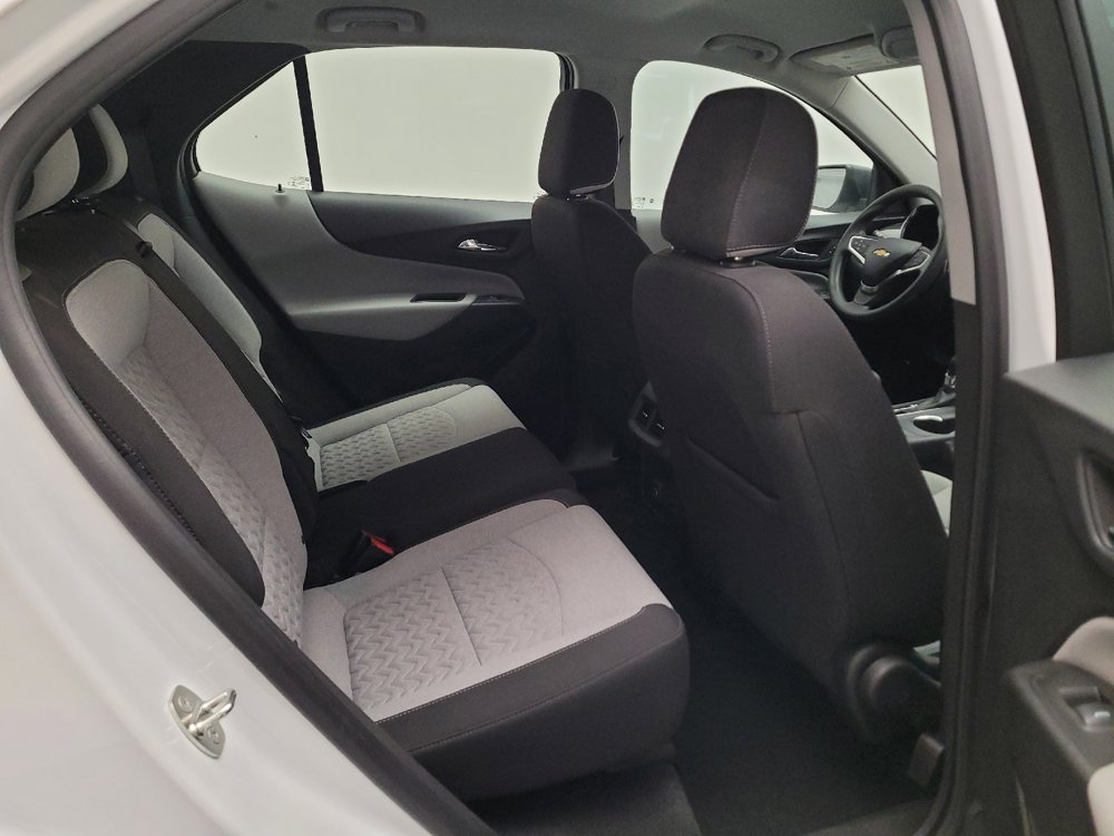 Used 2022 Chevrolet Equinox LS w/ LPO, Floor Liner Package AWD/4WD image 19