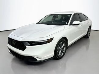 Used 2024 Honda Accord EX video 3