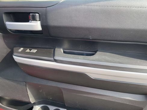 Used 2019 Toyota Tundra SR5 RWD image 7
