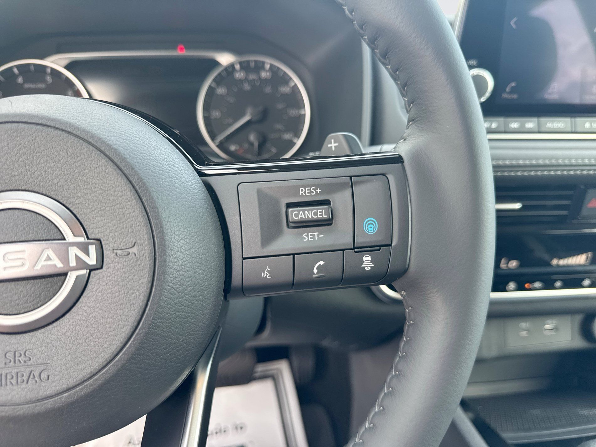 Certified 2023 Nissan Rogue SV w/ SV Premium Package AWD/4WD image 26