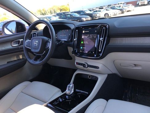 Used 2023 Volvo XC40 B5 Plus w/ Driver Assist Package image 17