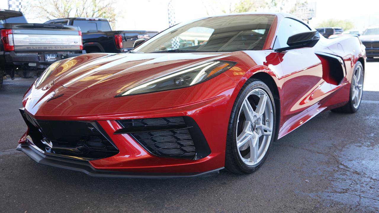 Used 2021 Chevrolet Corvette Stingray Preferred Cpe w/ Z51 Performance Package RWD image 7