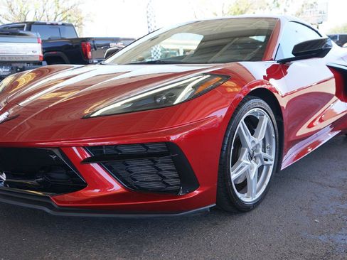 Used 2021 Chevrolet Corvette Stingray Preferred Cpe w/ Z51 Performance Package RWD image 7