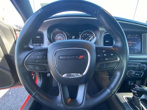 Used 2022 Dodge Charger SXT w/ Plus Group image 19