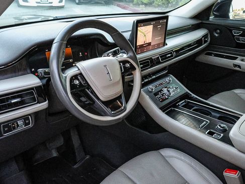 Used 2022 Lincoln Aviator Reserve w/ Elements Package Plus RWD image 28