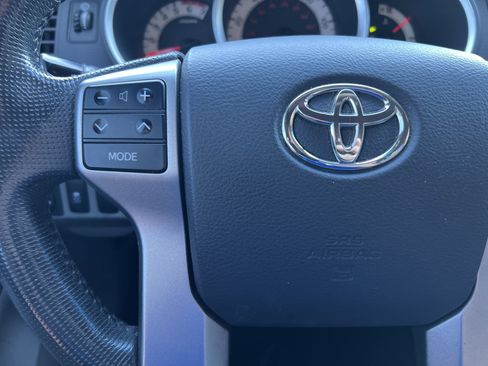 Used 2013 Toyota Tacoma 4x4 Double Cab w/ TRD Sport Pkg image 28
