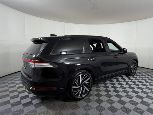 Used 2025 Lincoln Aviator Black Label w/ Jet Appearance Package AWD/4WD image 4