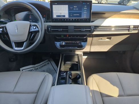 Used 2024 Lincoln Corsair Grand Touring w/ Equipment Group 301A image 14