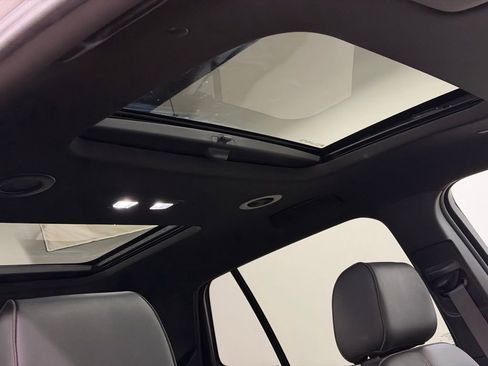 Certified 2023 Chevrolet Traverse RS w/ LPO, Floor Liner Package image 3