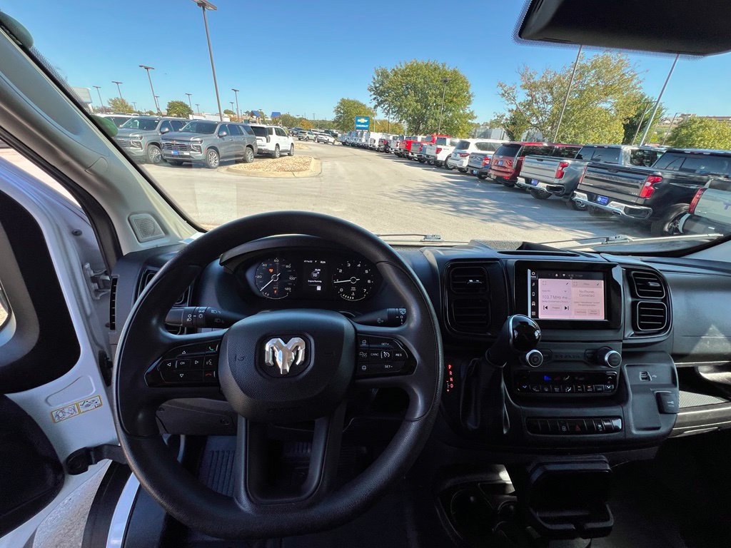 Used 2025 RAM ProMaster 2500 w/ Convenience Group FWD image 34