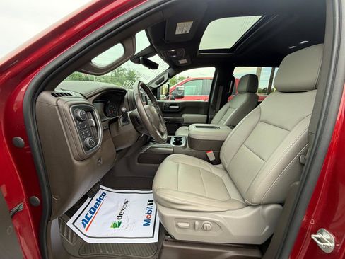 Used 2020 Chevrolet Silverado 1500 LTZ w/ LTZ Premium Package AWD/4WD image 9
