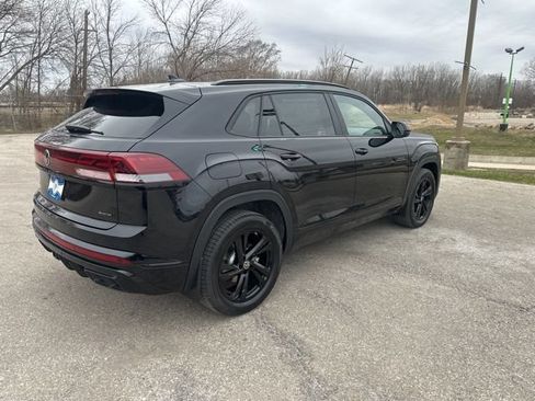 New 2026 Volkswagen Atlas Cross Sport SEL R-Line AWD/4WD image 7