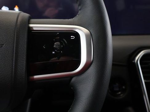 New 2026 Nissan Armada Platinum AWD/4WD image 18