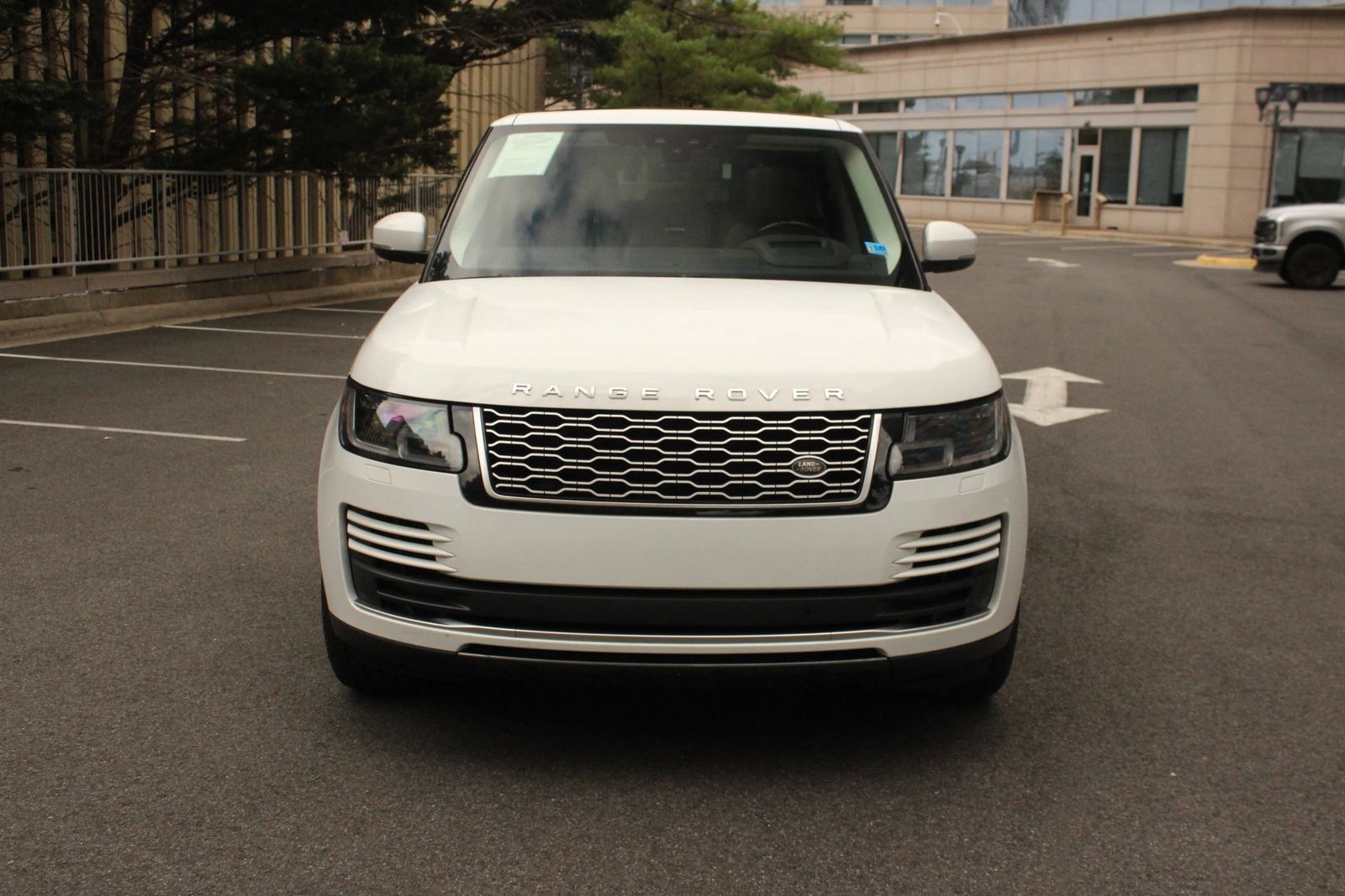 Used 2021 Land Rover Range Rover Westminster Edition AWD/4WD image 3