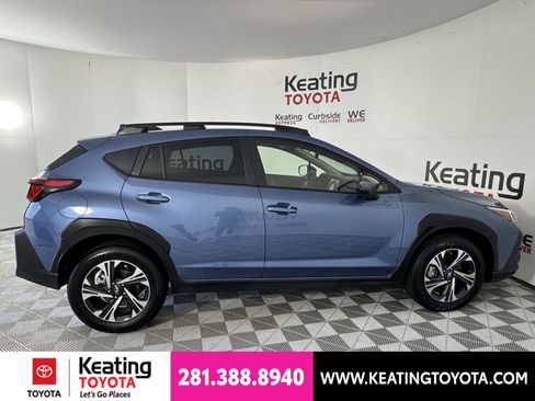 Used 2024 Subaru Crosstrek 2.0i Premium AWD/4WD image 4