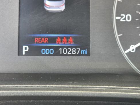 Used 2024 Toyota Corolla SE FWD image 25