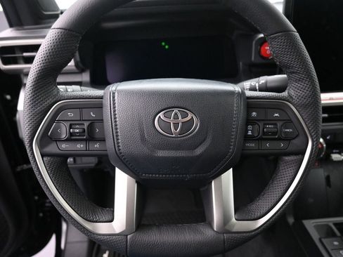 New 2026 Toyota Tacoma TRD Off-Road w/ TRD Off Road Upgrade Package AWD/4WD image 28