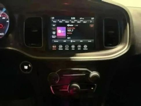 Used 2022 Dodge Charger GT image 18