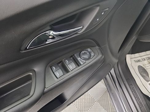 Used 2024 Chevrolet Equinox LT AWD/4WD image 13