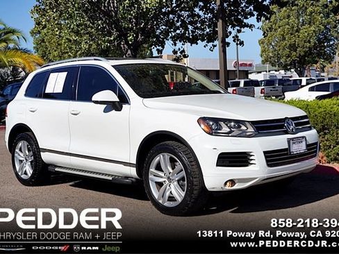 Used 2014 Volkswagen Touareg Executive AWD/4WD image 1