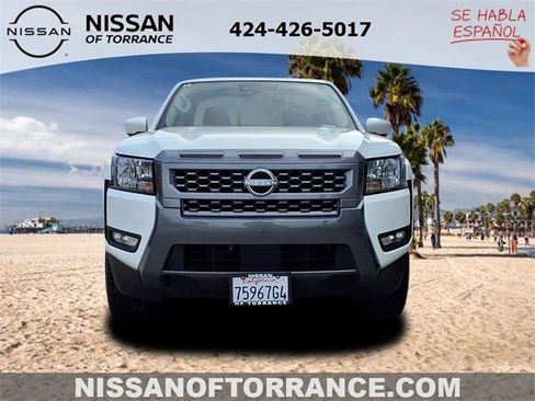 Certified 2025 Nissan Frontier SV w/ SV Convenience Package image 2