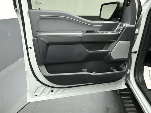 Used 2024 Ford F150 Lariat image 21