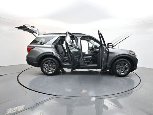 New 2026 Ford Explorer Active AWD/4WD image 42