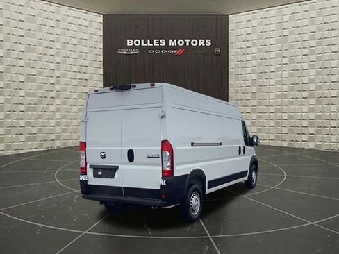 Used 2024 RAM ProMaster 2500 w/ Safety Group image 5