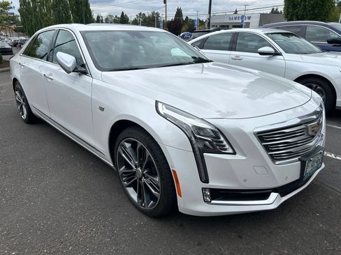 Used 2018 Cadillac CT6 Platinum AWD/4WD image 3