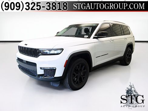 Used 2023 Jeep Grand Cherokee L Limited AWD/4WD image 1
