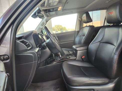 Used 2023 Toyota 4Runner TRD Off-Road Premium w/ Moonroof Package AWD/4WD image 16