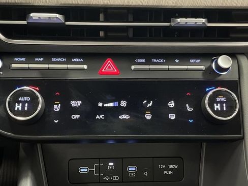 Used 2024 Hyundai Sonata Limited image 21