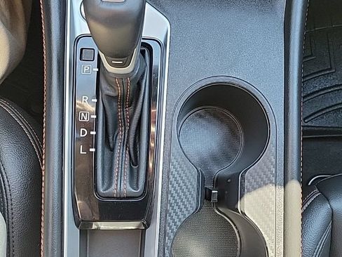 Used 2022 Nissan Altima 2.5 SR w/ Midnight Edition Package FWD image 9