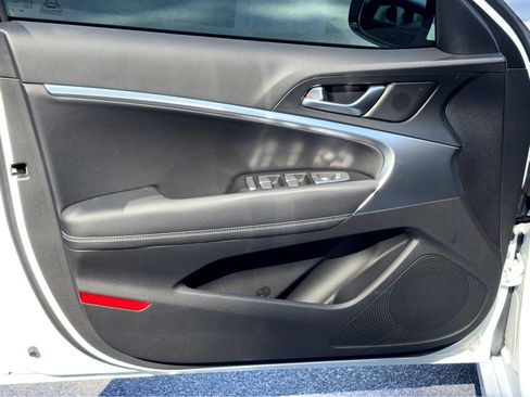 New 2026 Genesis G70 2.5T image 19