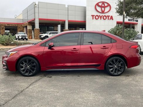 Certified 2024 Toyota Corolla SE image 8