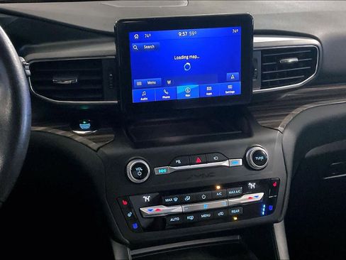 Used 2020 Ford Explorer Limited RWD image 6