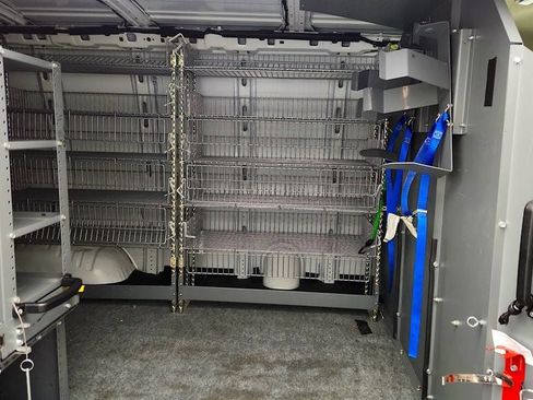 Used 2021 Chevrolet Express 2500 image 18