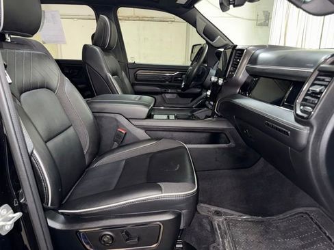 Used 2025 RAM 1500 Limited image 24