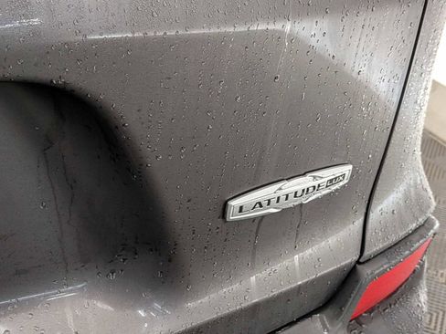 Used 2022 Jeep Cherokee Latitude Lux image 13