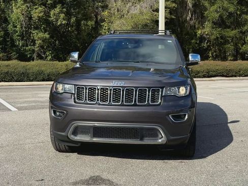 Used 2021 Jeep Grand Cherokee Limited w/ Luxury Group II image 3