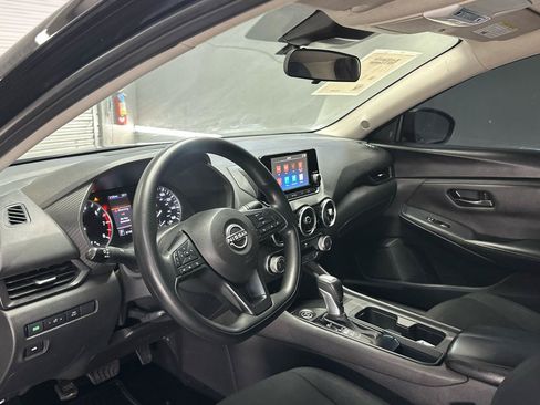 Used 2025 Nissan Sentra S FWD image 15