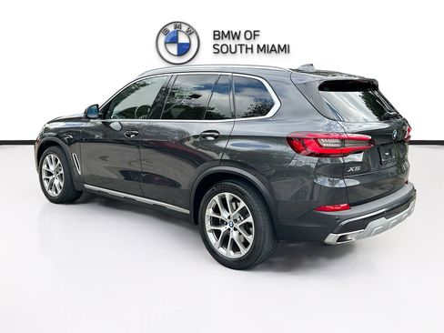 Certified 2023 BMW X5 sDrive40i w/ Executive Package image 5