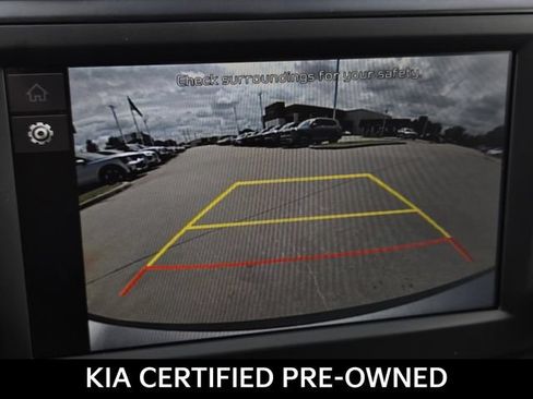 Certified 2025 Kia Soul LX w/ LX Technology Package FWD image 20