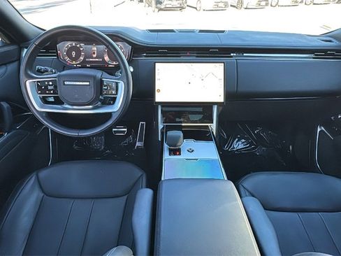 Used 2024 Land Rover Range Rover Long Wheelbase Autobiography image 30