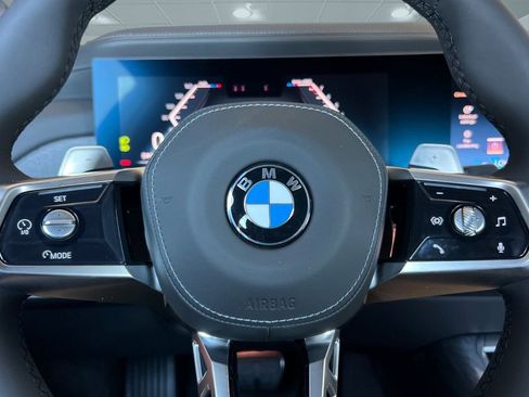 New 2025 BMW 740i image 18