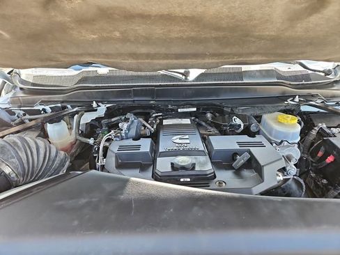 Used 2024 RAM 2500 Big Horn w/ Off Road Package image 27