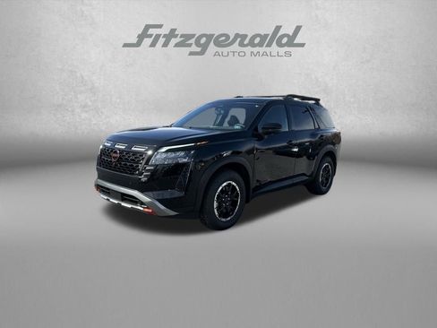 New 2026 Nissan Pathfinder Rock Creek image 3